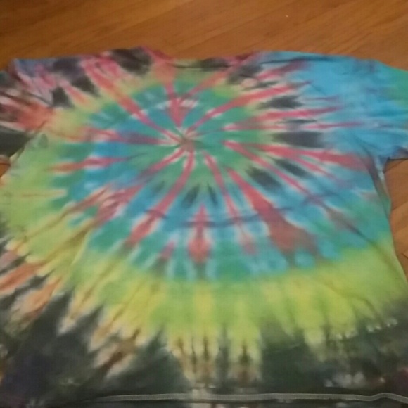 Tye dye - Picture 1 of 1